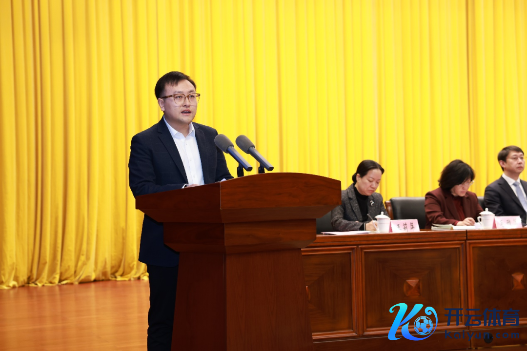 ▲孫佰鑫作念專題培訓